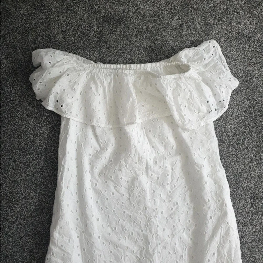 Papaya White Ruffled Blouse - Picture 3 of 3